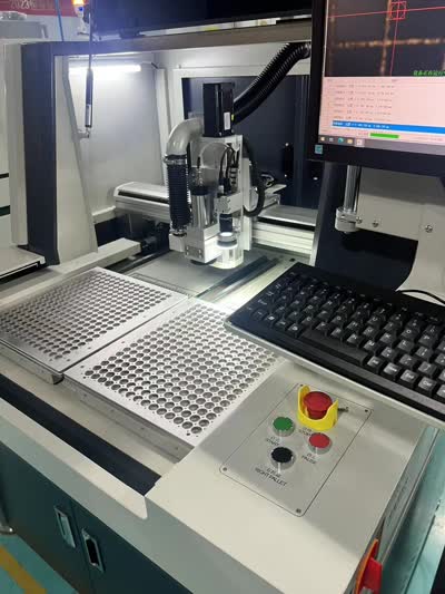 Resized_400x533_5251732082129_.Pic