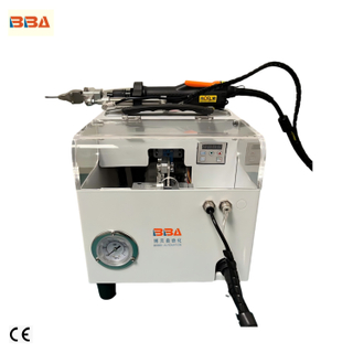 Công cụ buộc vít điện có Hệ thống phản hồi thông minh được sử dụng trong các nhiệm vụ bảo trì ô tô